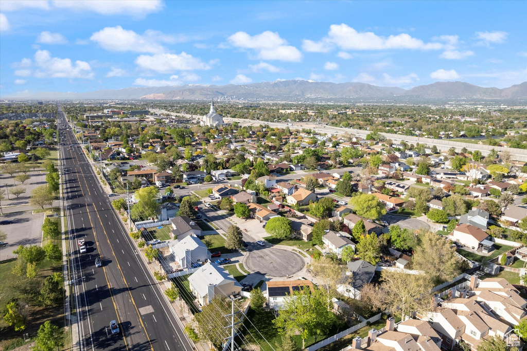 Bird\\\'s eye view featuring a mountain view and a residential view
