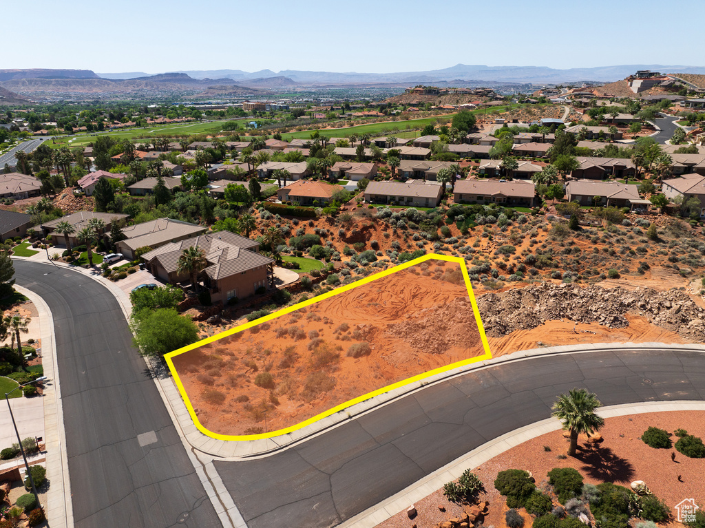 Bird\'s eye view with a residential view and a mountain view