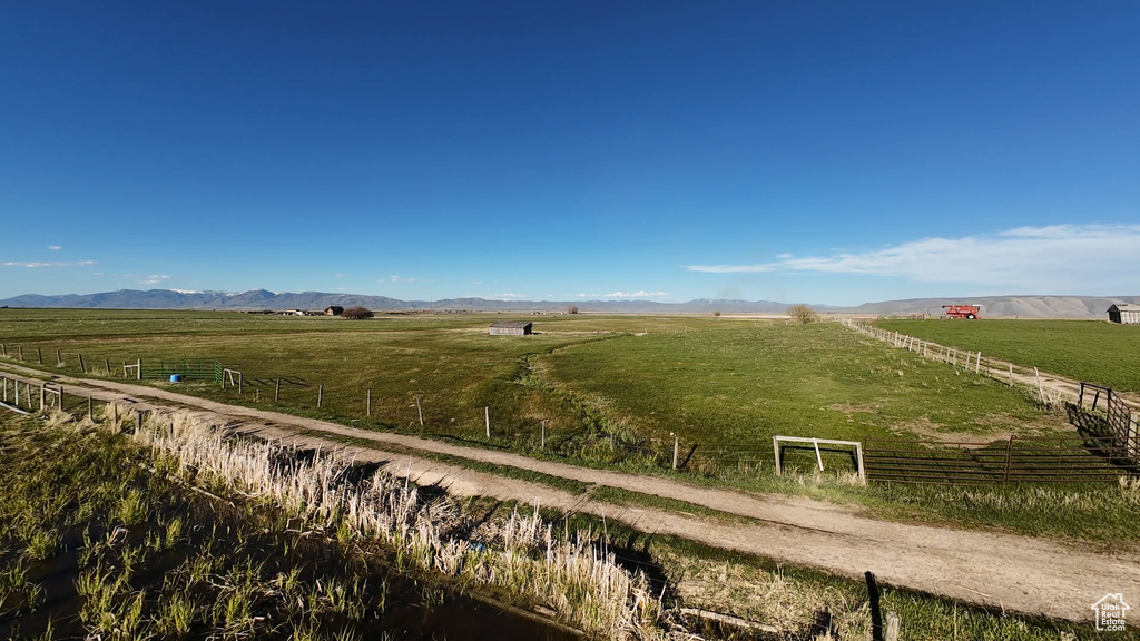 153  PARIS BOTTOMS RD Paris, ID 83261