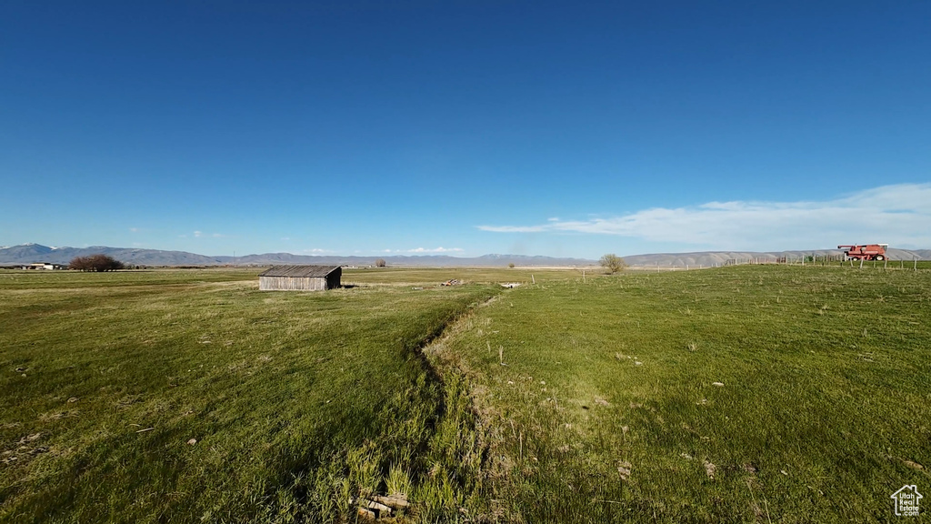 153  PARIS BOTTOMS RD Paris, ID 83261