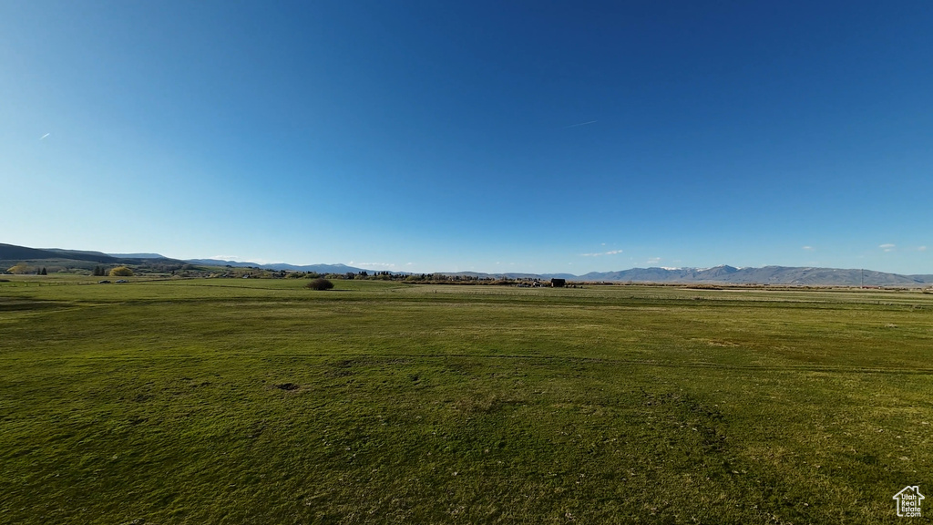 153  PARIS BOTTOMS RD Paris, ID 83261