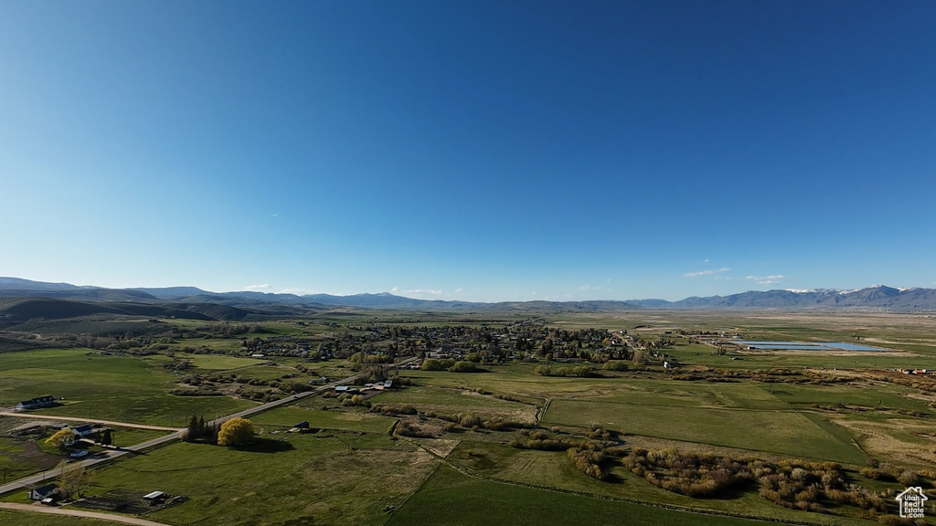 153  PARIS BOTTOMS RD Paris, ID 83261