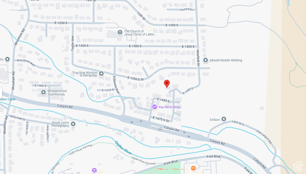 Map of property with streets / nearby areas