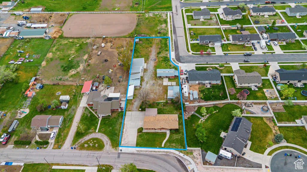 Aerial perspective of suburban area with property boundaries highlighted