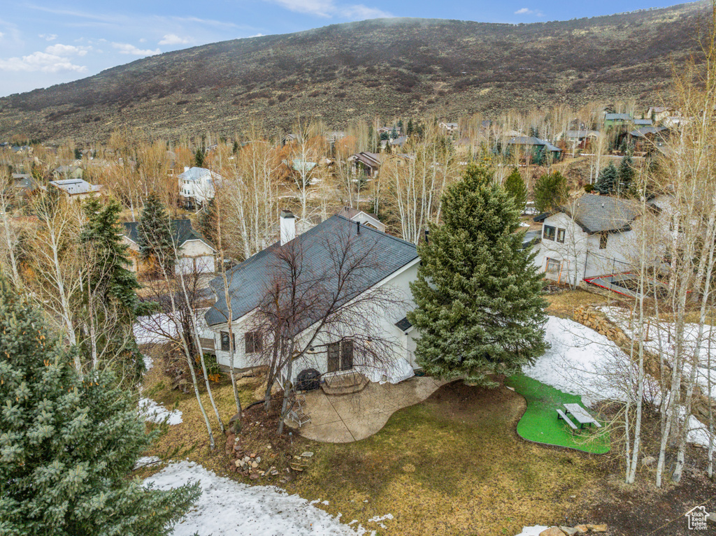 Bird's eye view featuring a mountain view