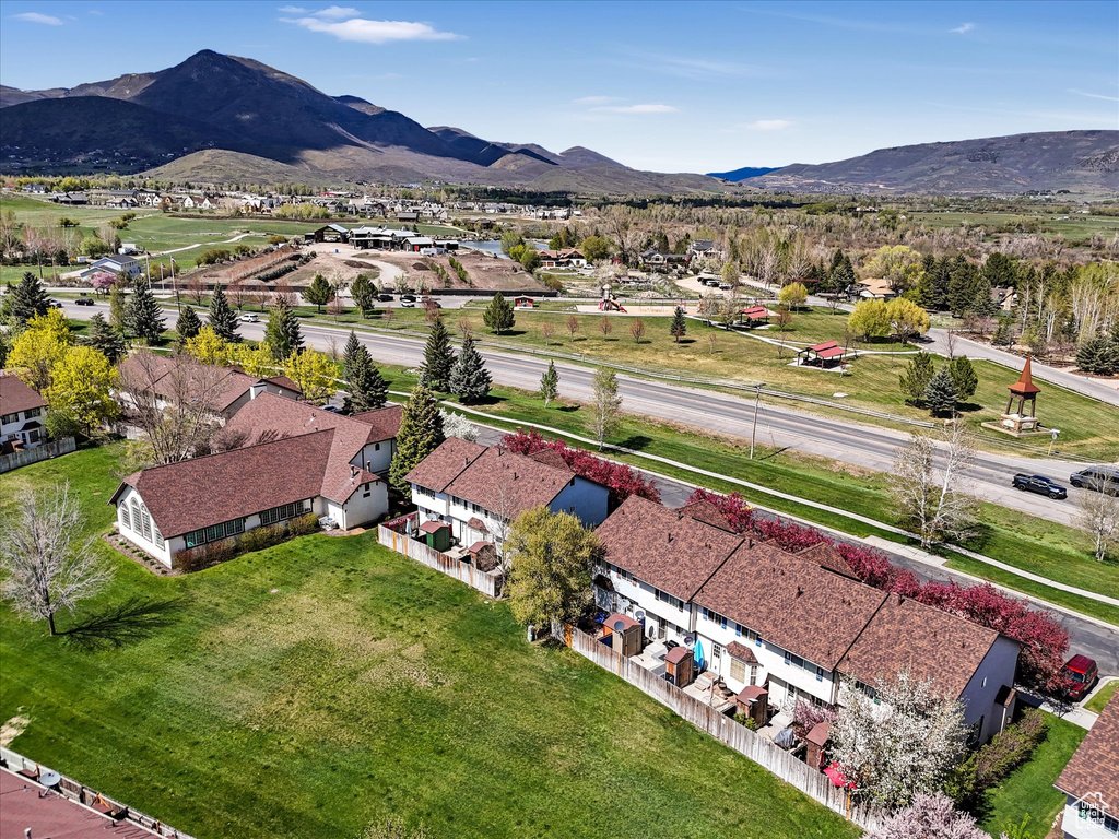 Aerial view with a residential view and a mountain view