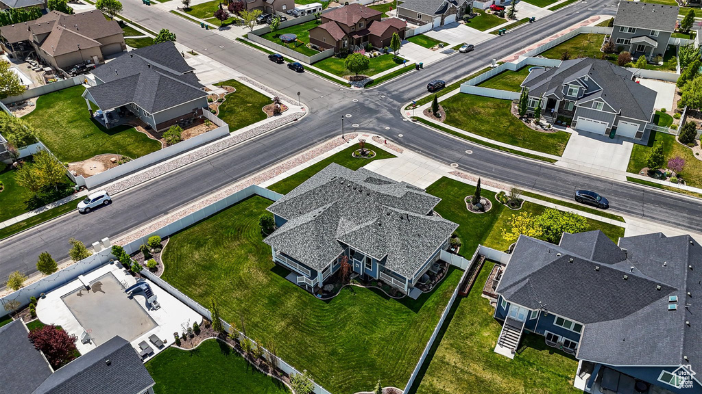 Birds eye view of property with a residential view