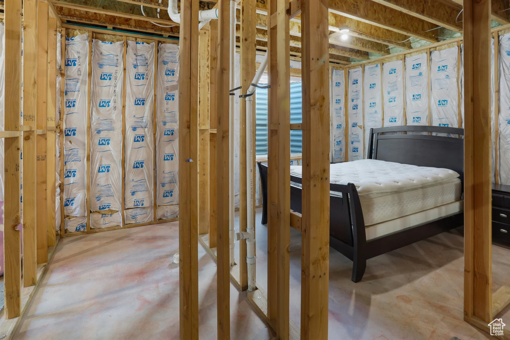 Miscellaneous room featuring concrete floors