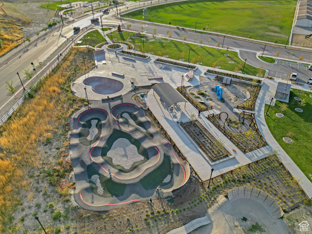 Birds eye view of property