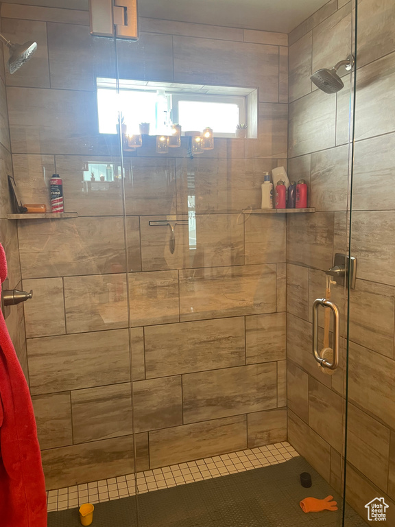 279 E GRACE LN North Salt Lake, UT 84054