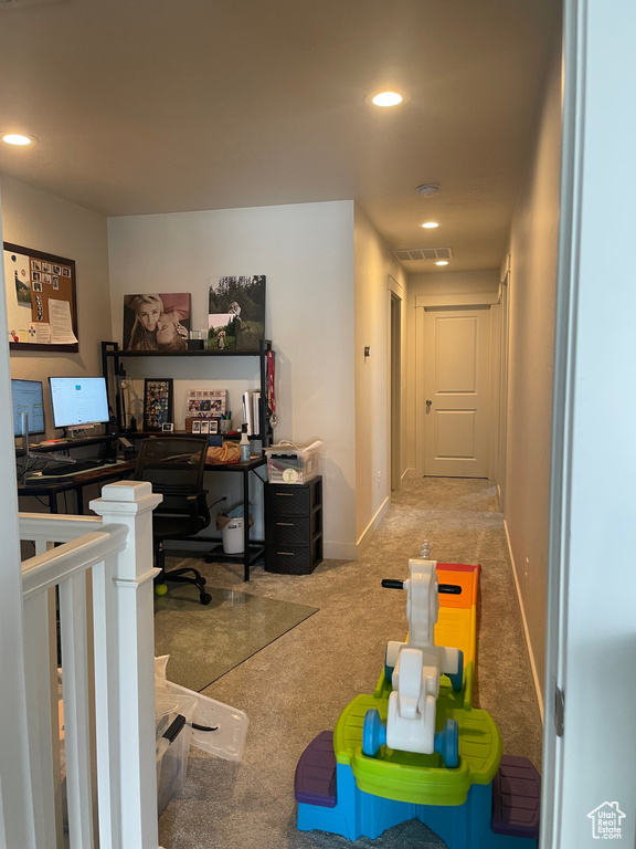279 E GRACE LN North Salt Lake, UT 84054