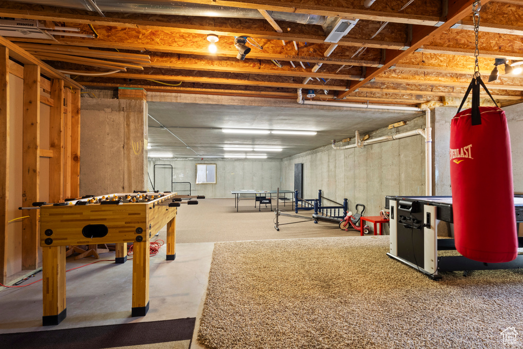 Recreation room with concrete floors