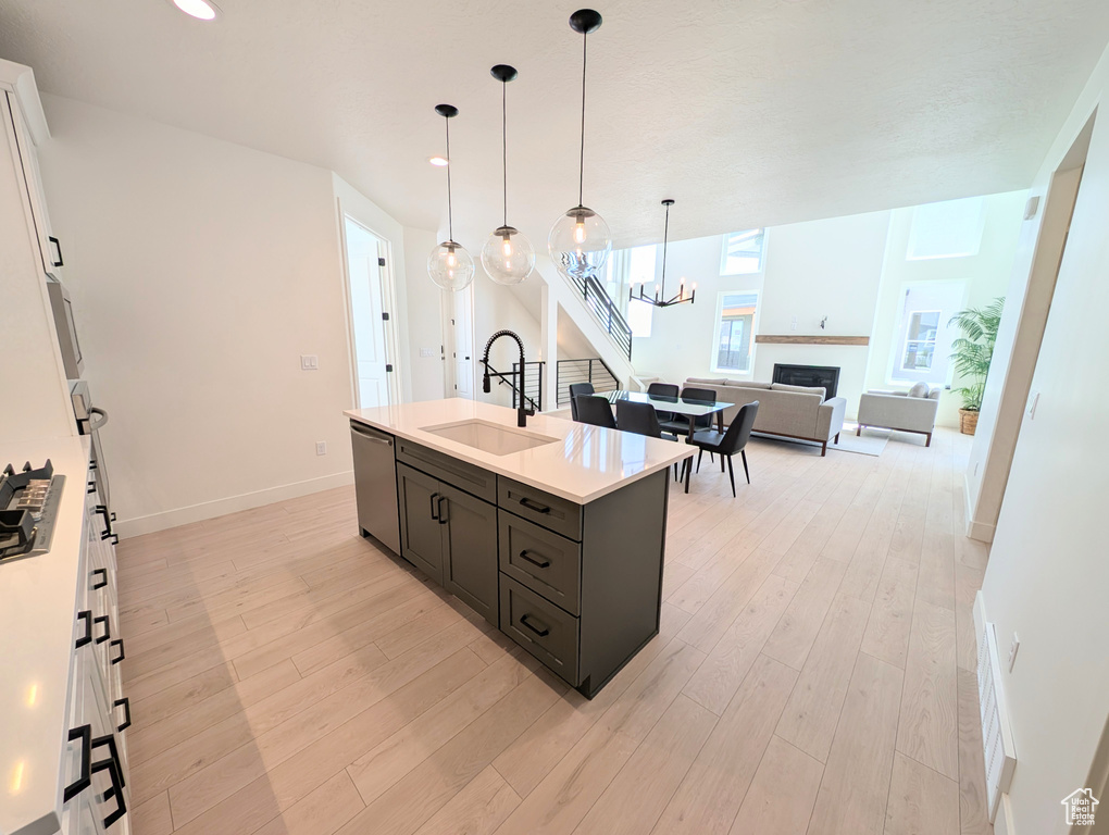 6967 W LAKE AVE #324 South Jordan, UT 84009