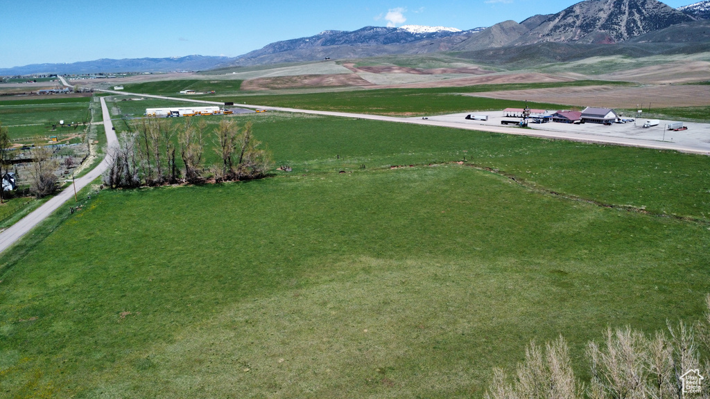 Overview of rural landscape with a mountainous background