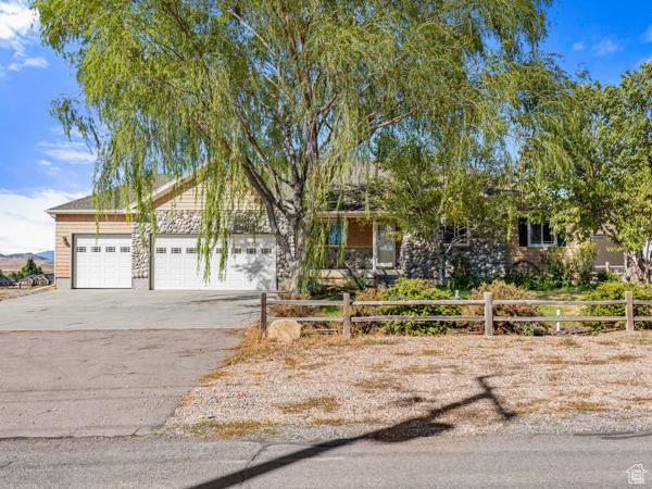 Photo 46 for MLS #2082956 at 565 E Platt Ln #1