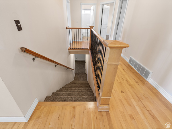 Photo 20 for MLS #2082956 at 565 E Platt Ln #1