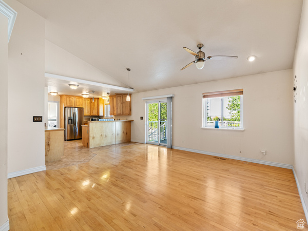 Photo 5 for MLS #2082956 at 565 E Platt Ln #1