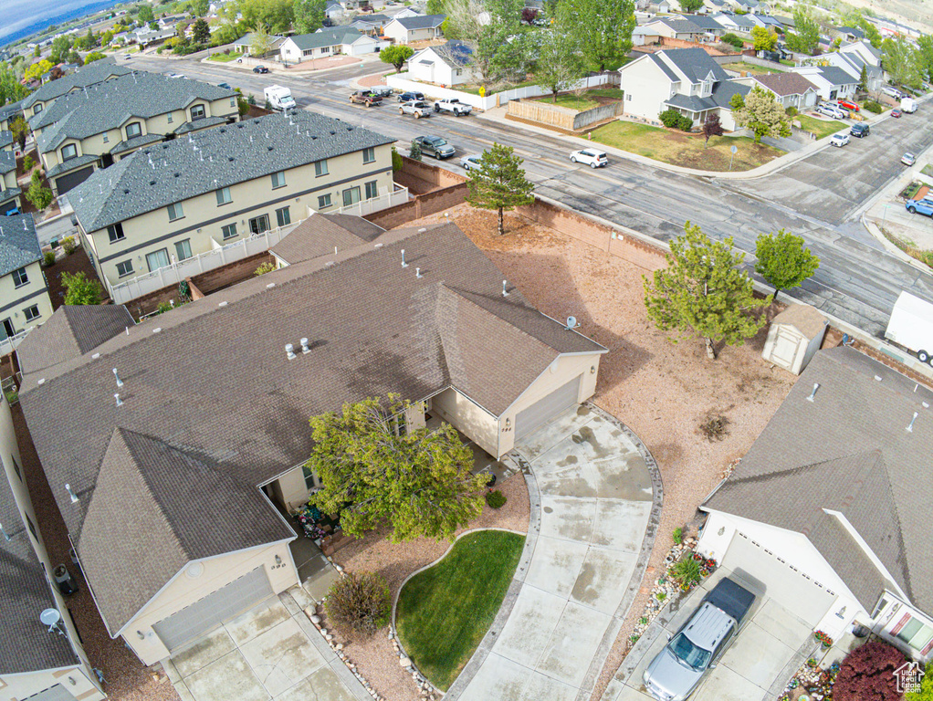 Drone / aerial view featuring a residential view
