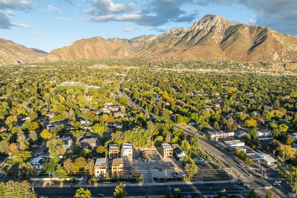 4442 S HOLLADAY PARK LN Holladay, UT 84124