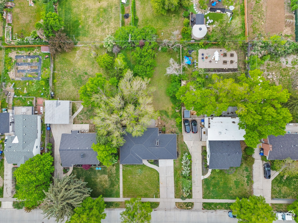 Drone / aerial view featuring a residential view