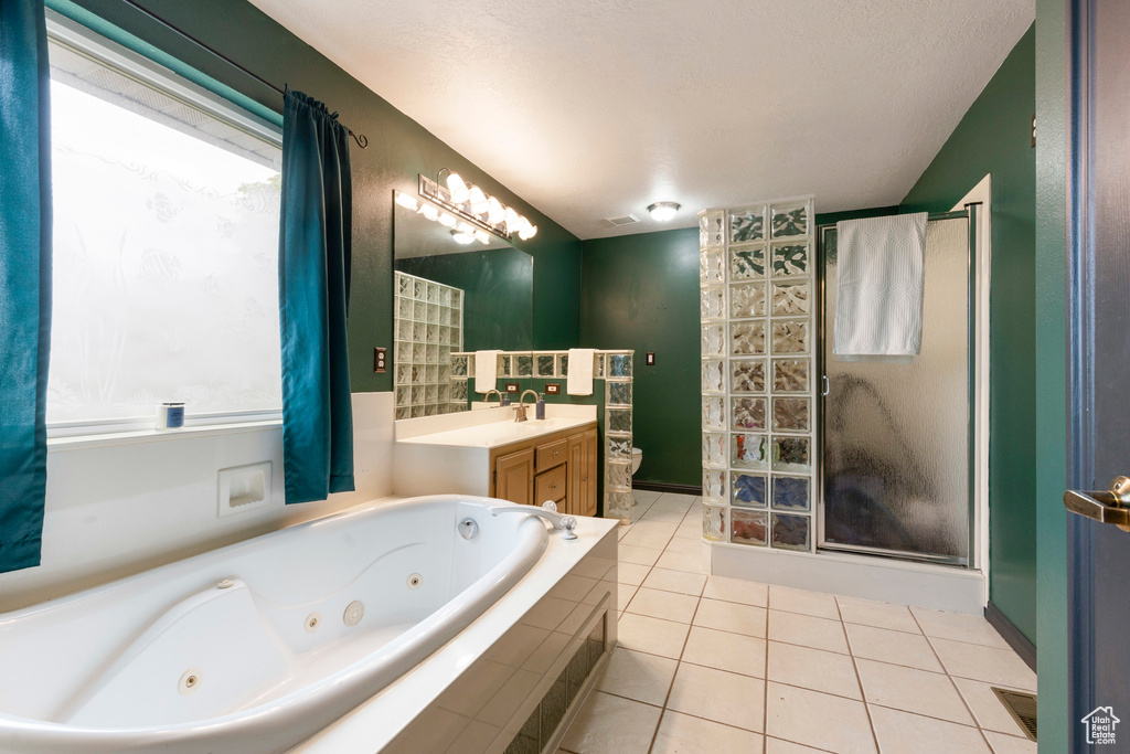 661 E CENTER ST Providence, UT 84332