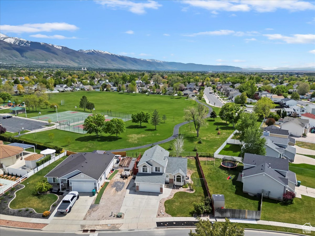Aerial view of residential area with a mountain backdrop