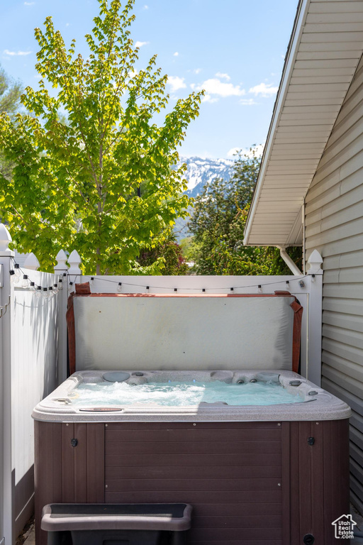 Deck with a hot tub