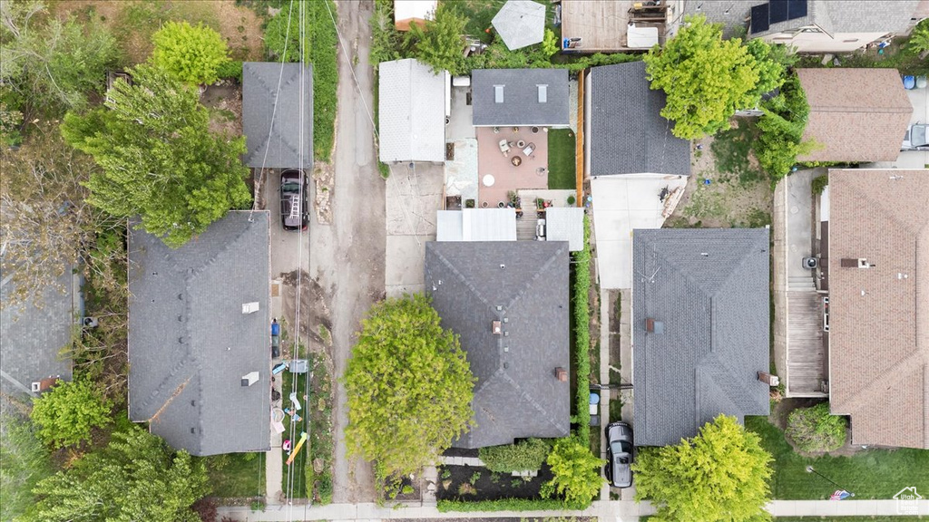 Bird\'s eye view featuring a residential view