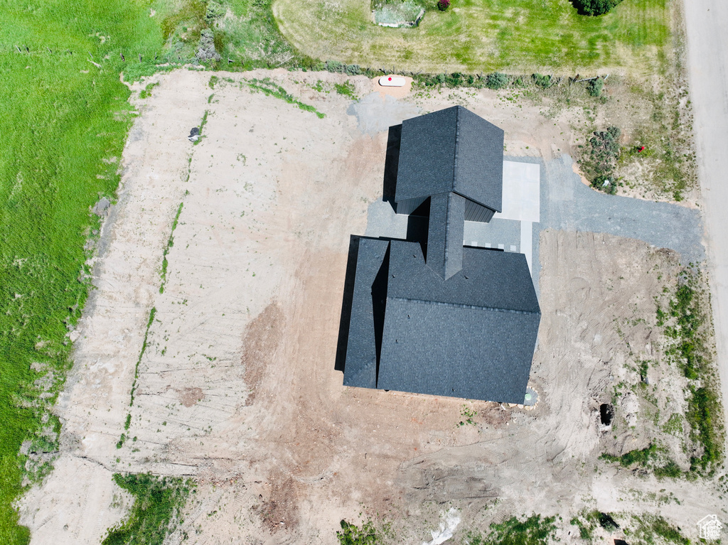 Aerial view of property and surrounding area