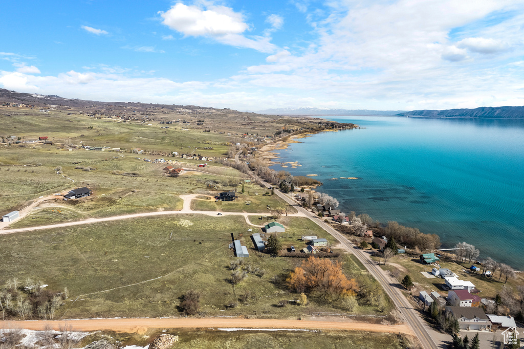 Bird\'s eye view featuring a water view