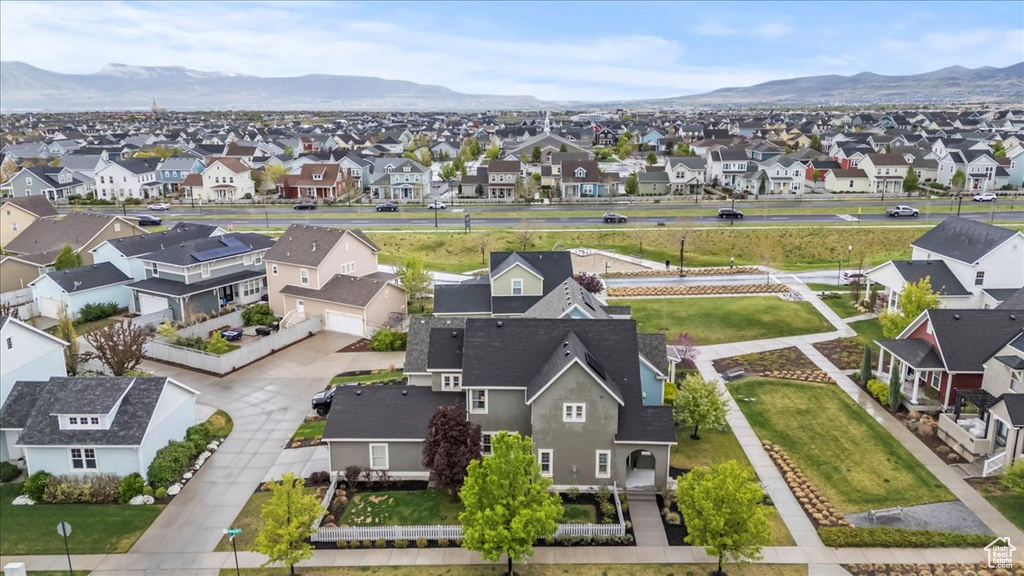 Aerial view featuring a residential view and a mountain view
