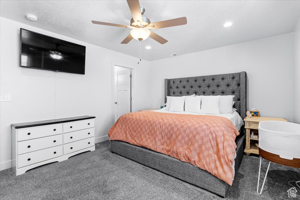 Bedroom with carpet floors, recessed lighting, a ceiling fan, and baseboards