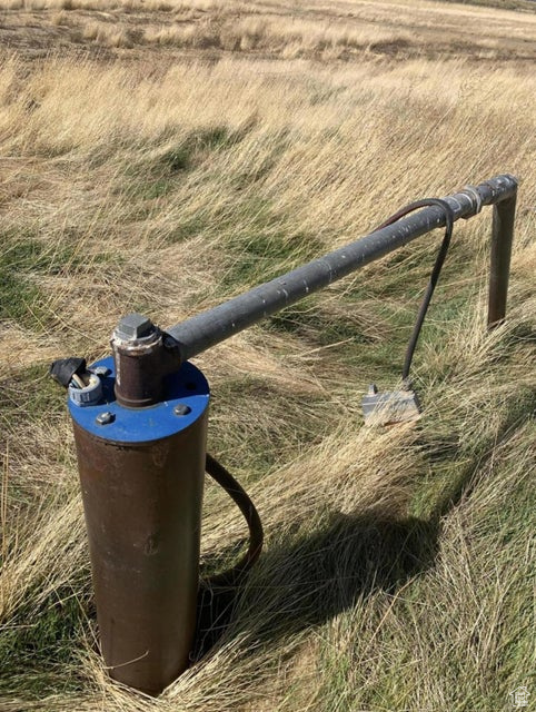 Exterior view of fence