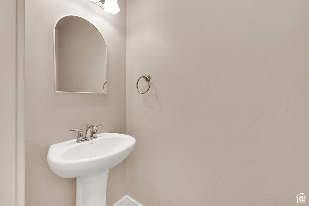 Bathroom featuring a sink