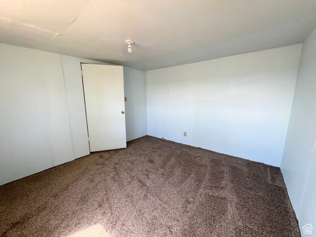 Spare room with carpet