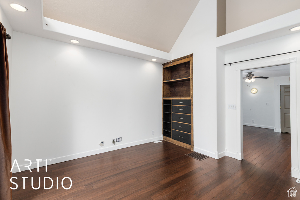 Spare room with a ceiling fan, recessed lighting, baseboards, visible vents, and dark wood-style floors