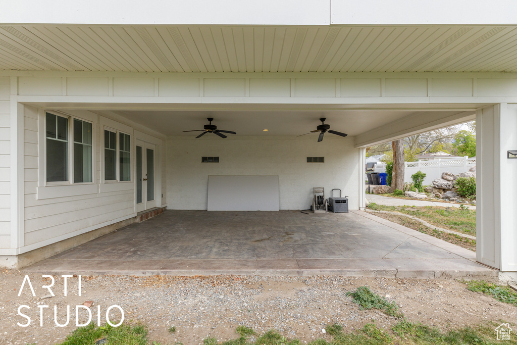 View of patio / terrace featuring ceiling fan