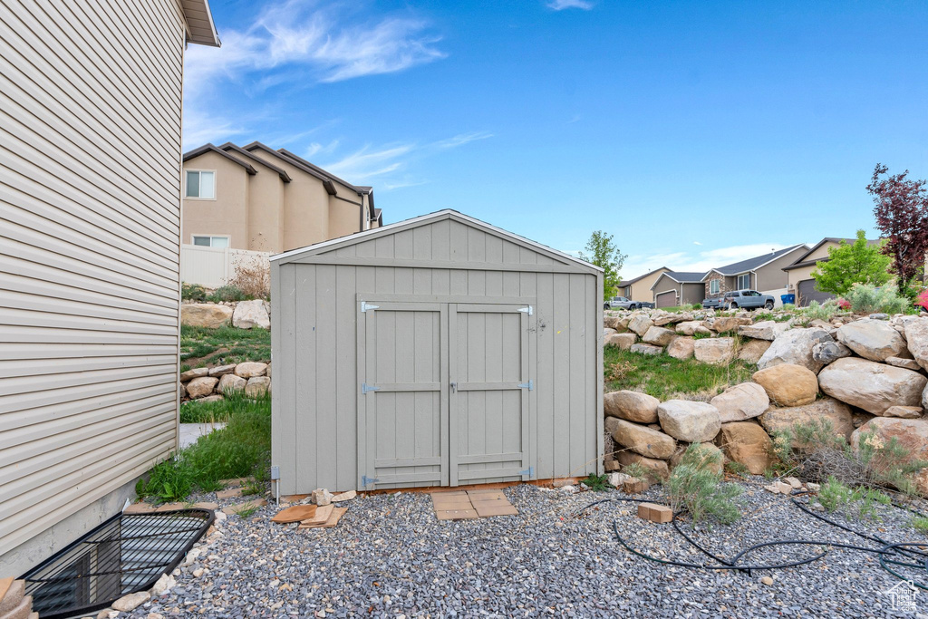 View of shed featuring a residential view