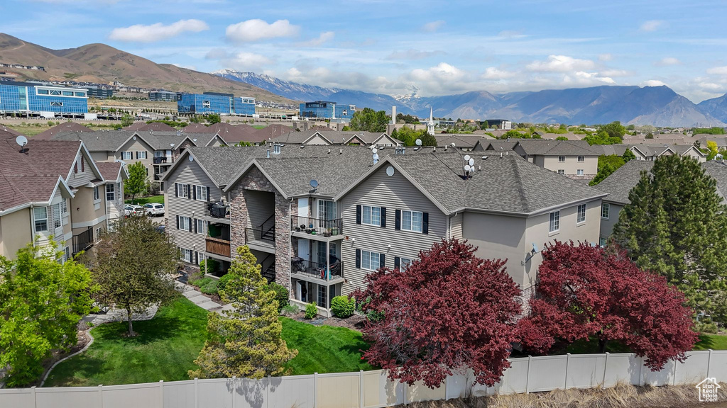 Aerial perspective of suburban area with mountains