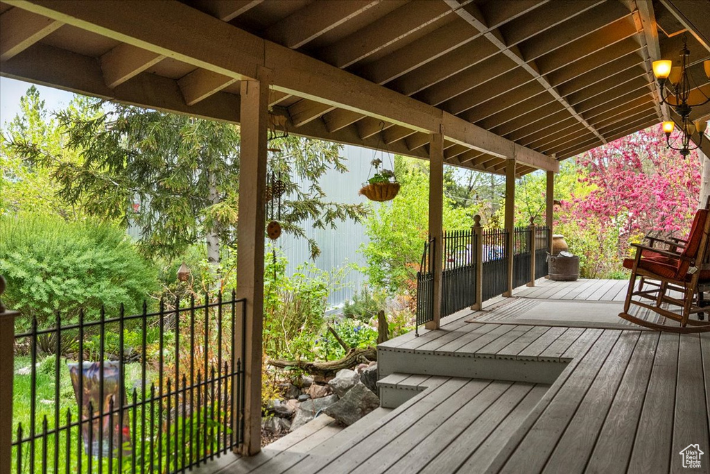 Deck featuring fence