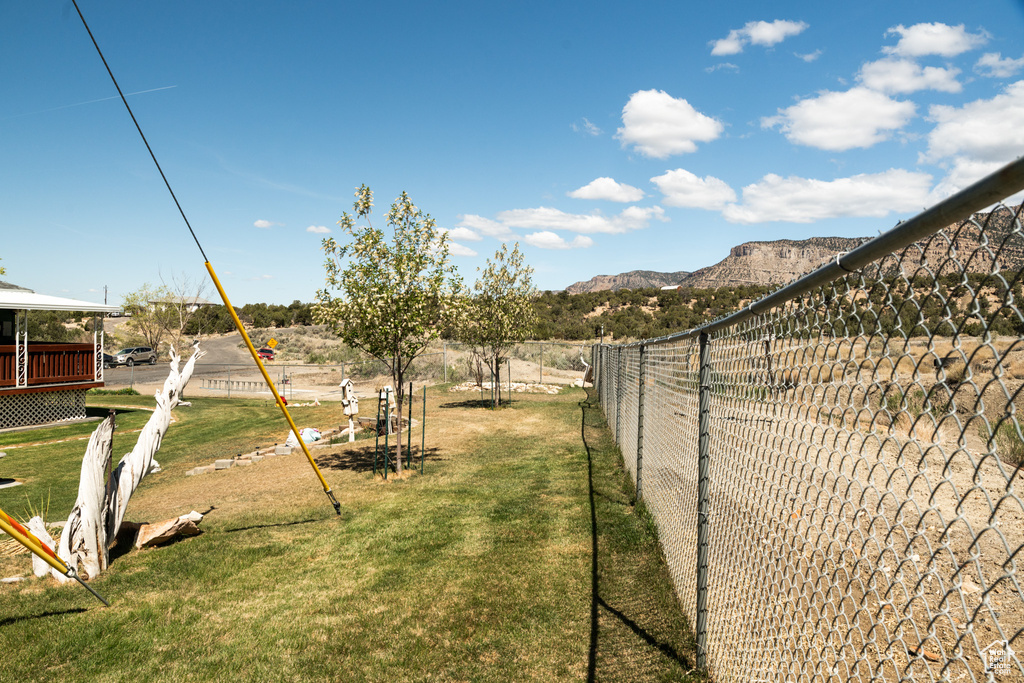 View of yard with a mountain view