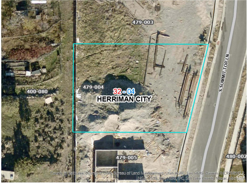 Aerial overview of property's location featuring property boundaries highlighted
