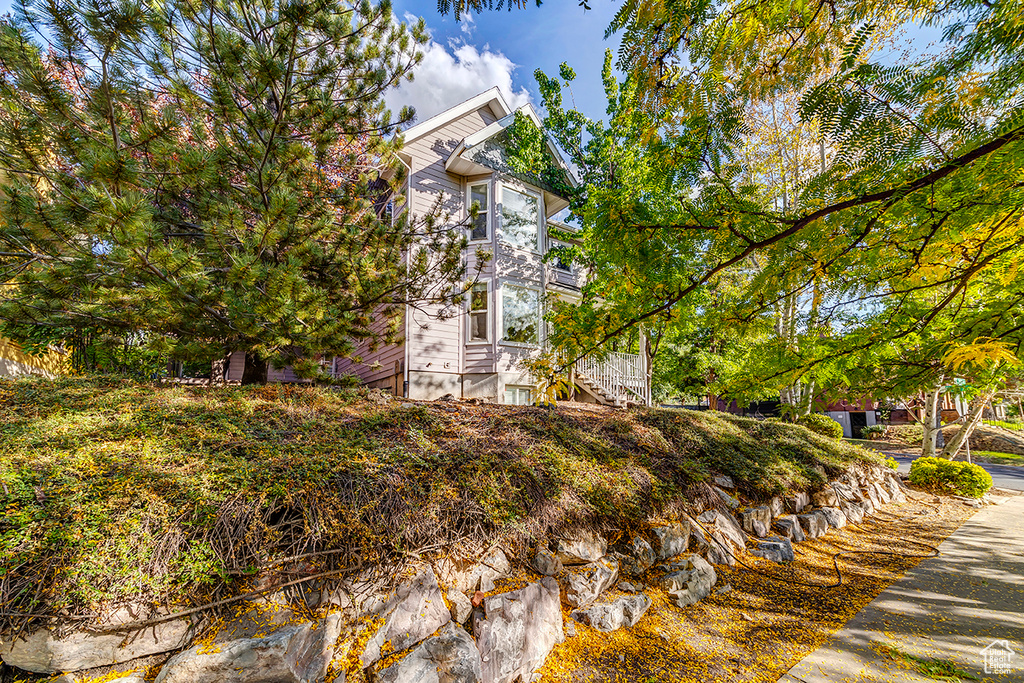 View of side of home