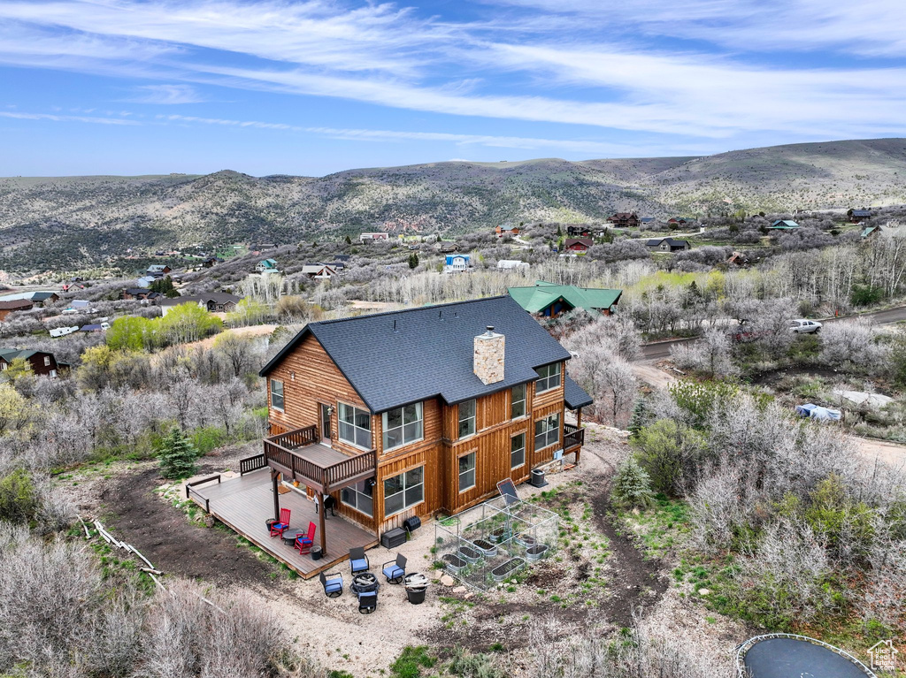 View from above of property featuring mountains