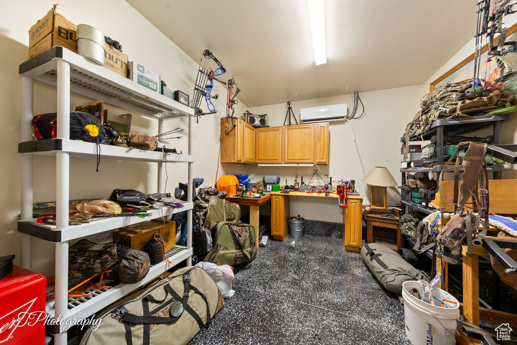 Storage room with a wall mounted AC