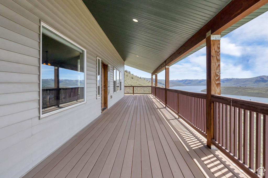 Deck featuring a mountain view