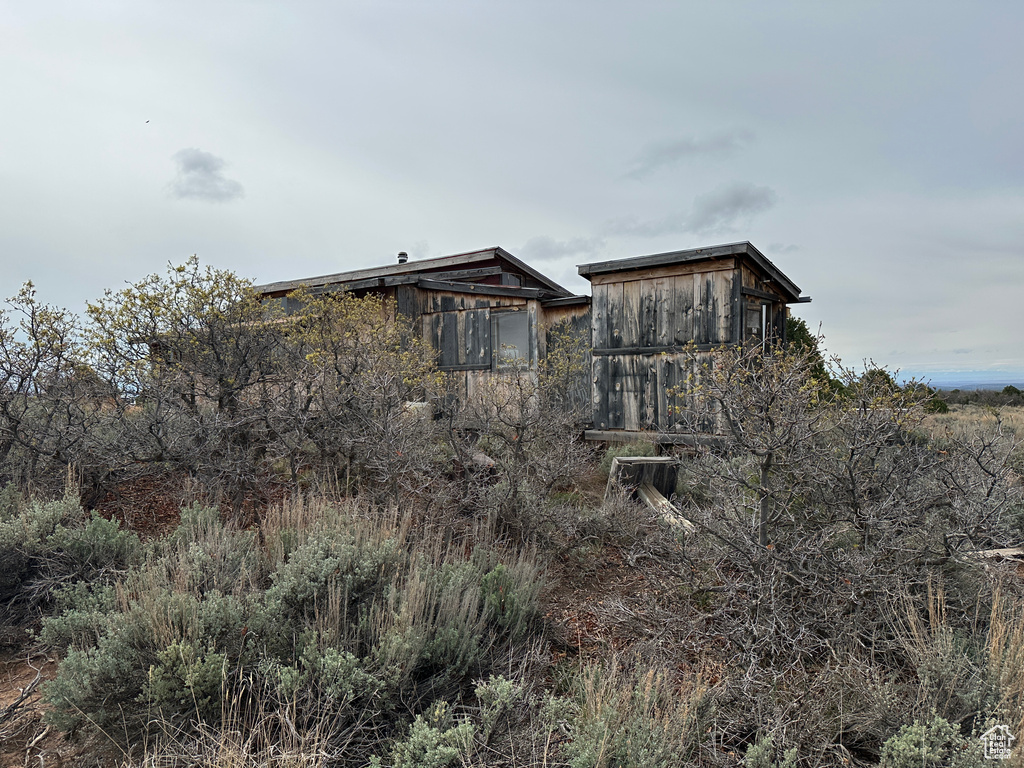 View of property exterior