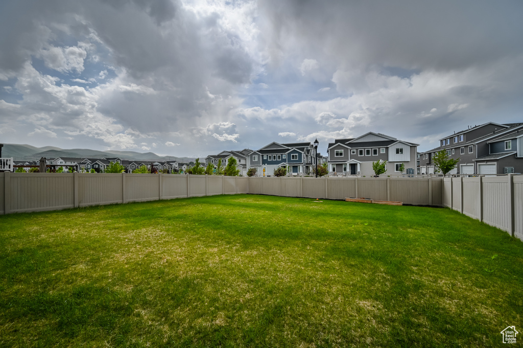View of yard featuring a residential view