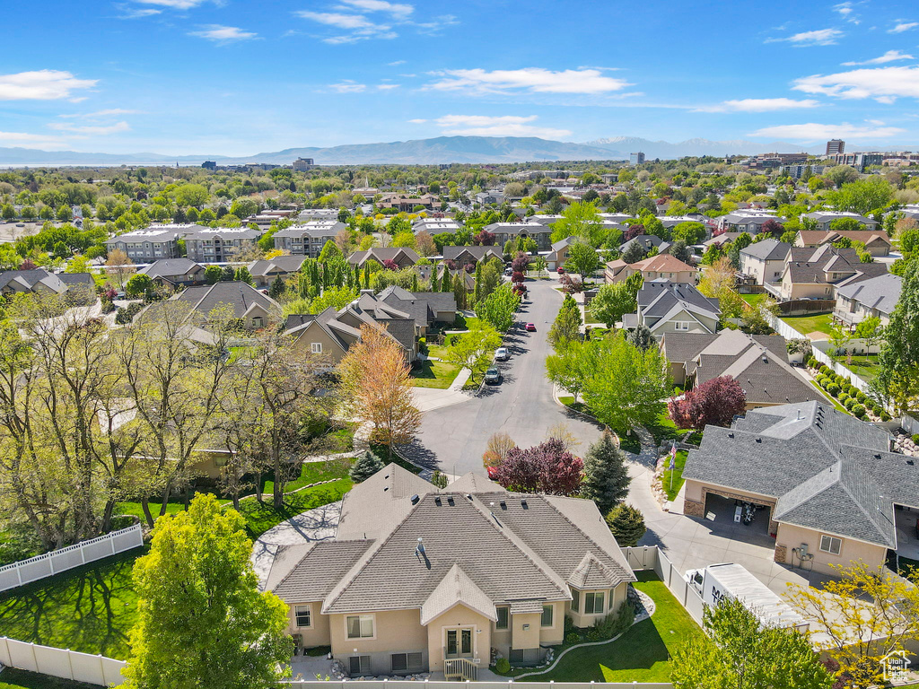 Bird\'s eye view featuring a mountain view and a residential view