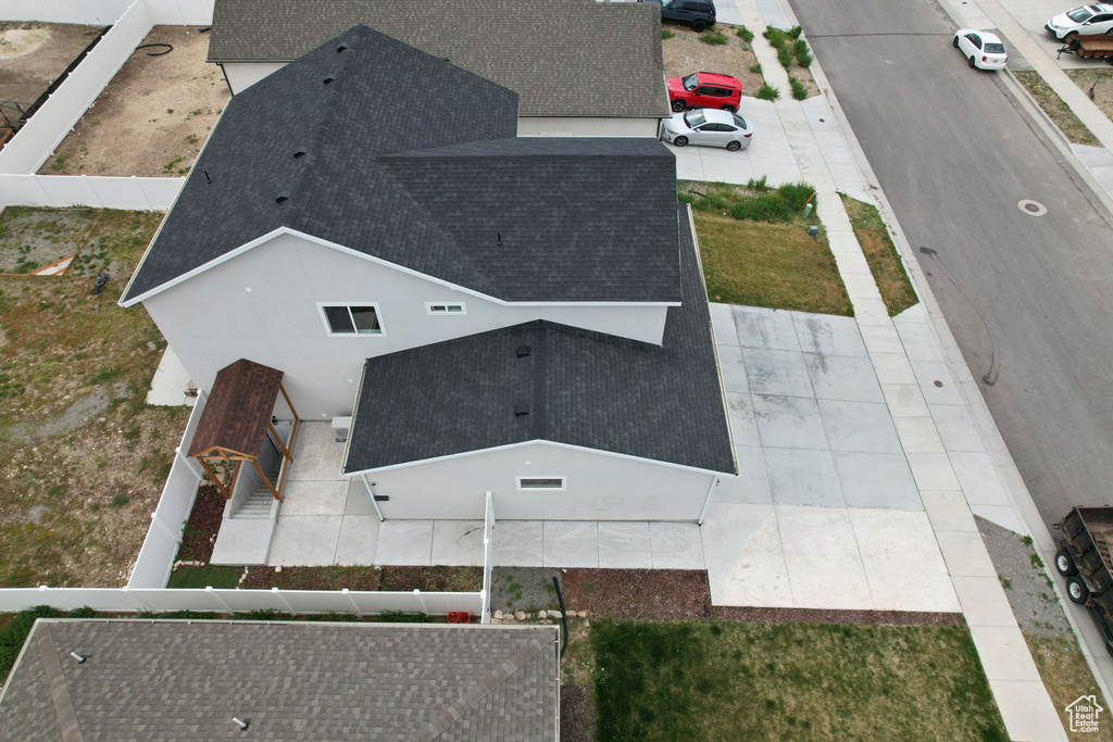 Aerial view of property and surrounding area